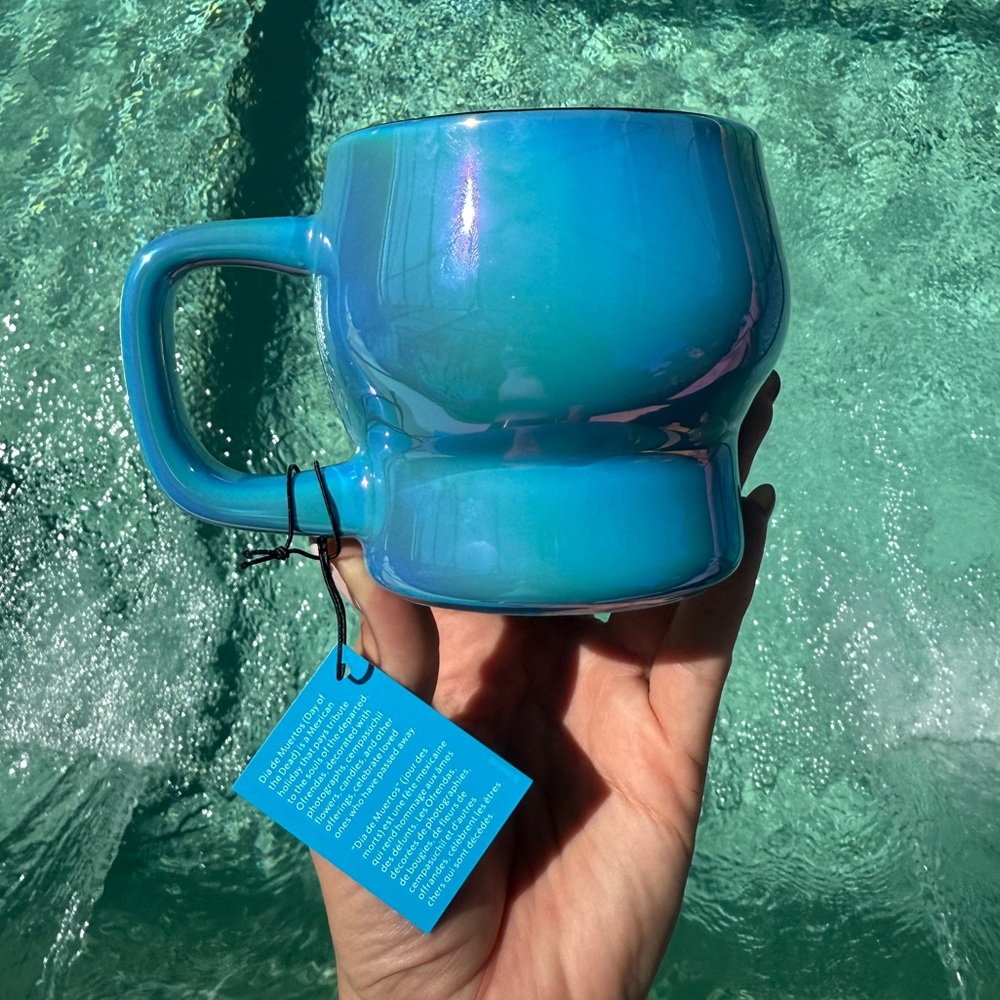 Starbucks 2025 Halloween Blue Oil Slick Skull Ceramic Mug - Picture 3 of 4